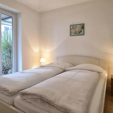 Stadtwohnung 5 *